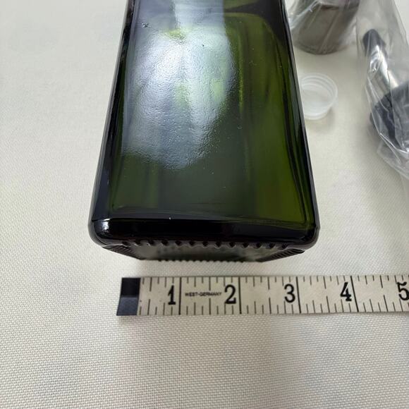 Kitchen Green Glass Cruet Oil or Vinegar Bottle 16 oz - Picture 14 of 16